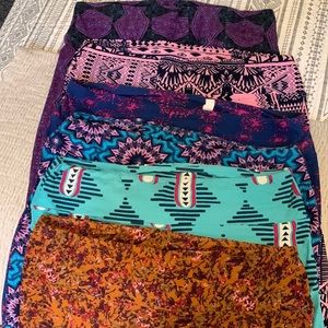 6 pairs of tall and curvy lularoe leggings